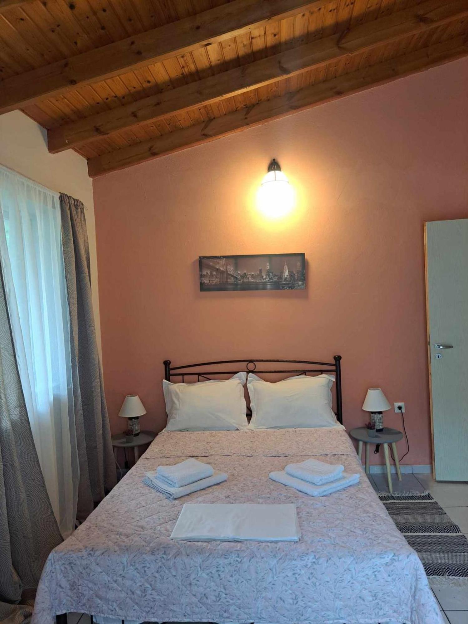 Felina House Villa Артемида Екстериор снимка
