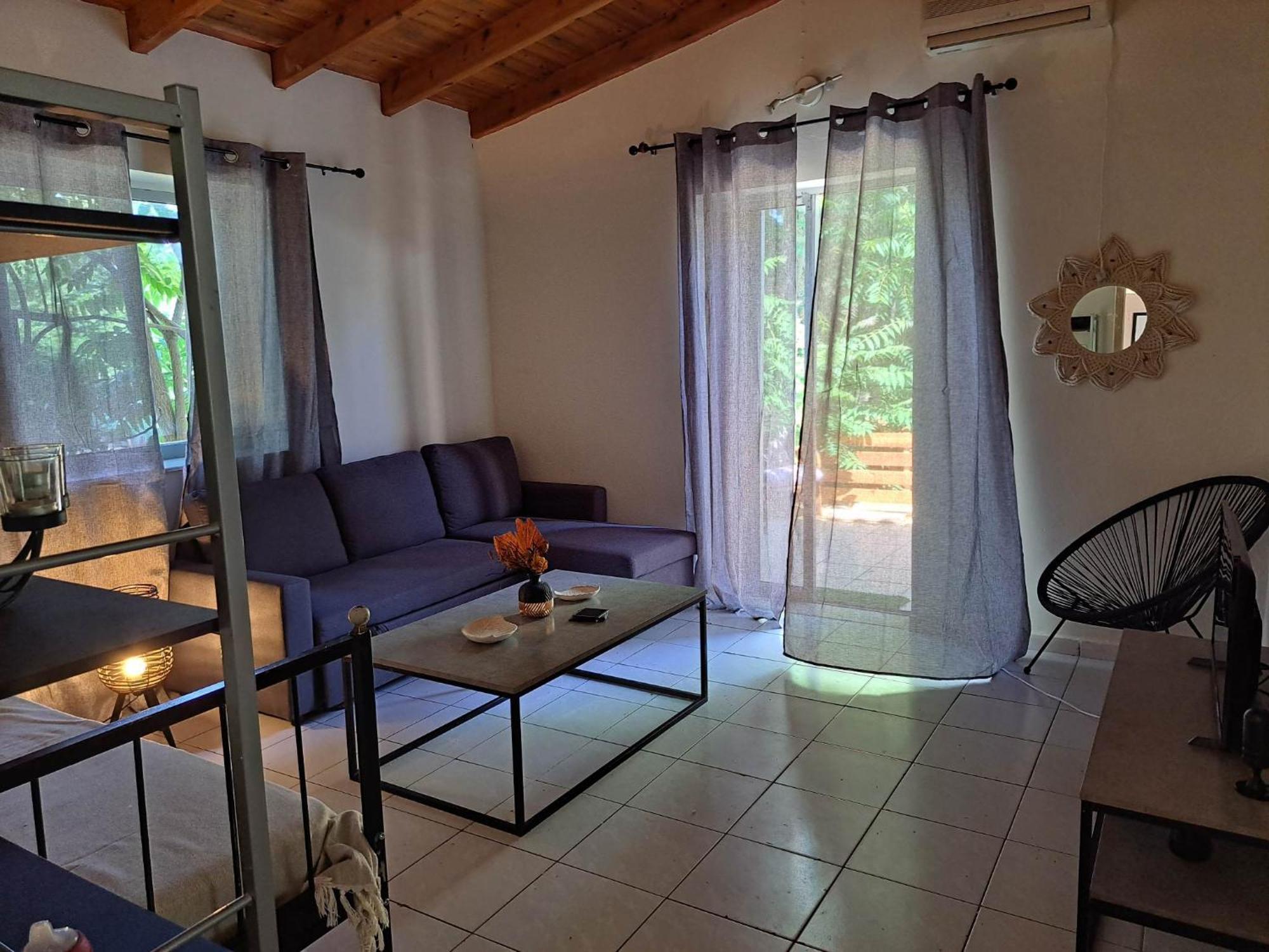 Felina House Villa Артемида Стая снимка