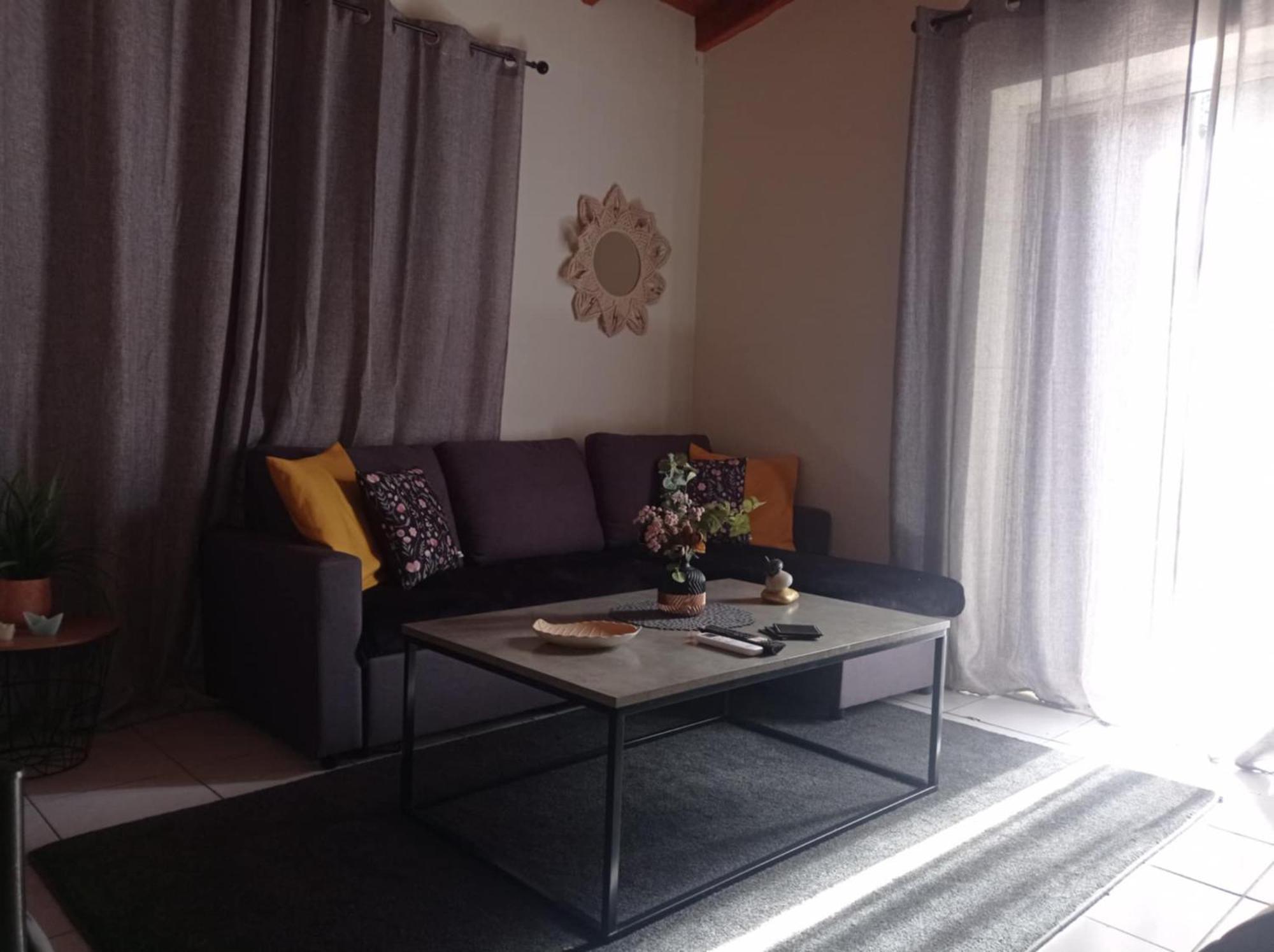Felina House Villa Артемида Екстериор снимка
